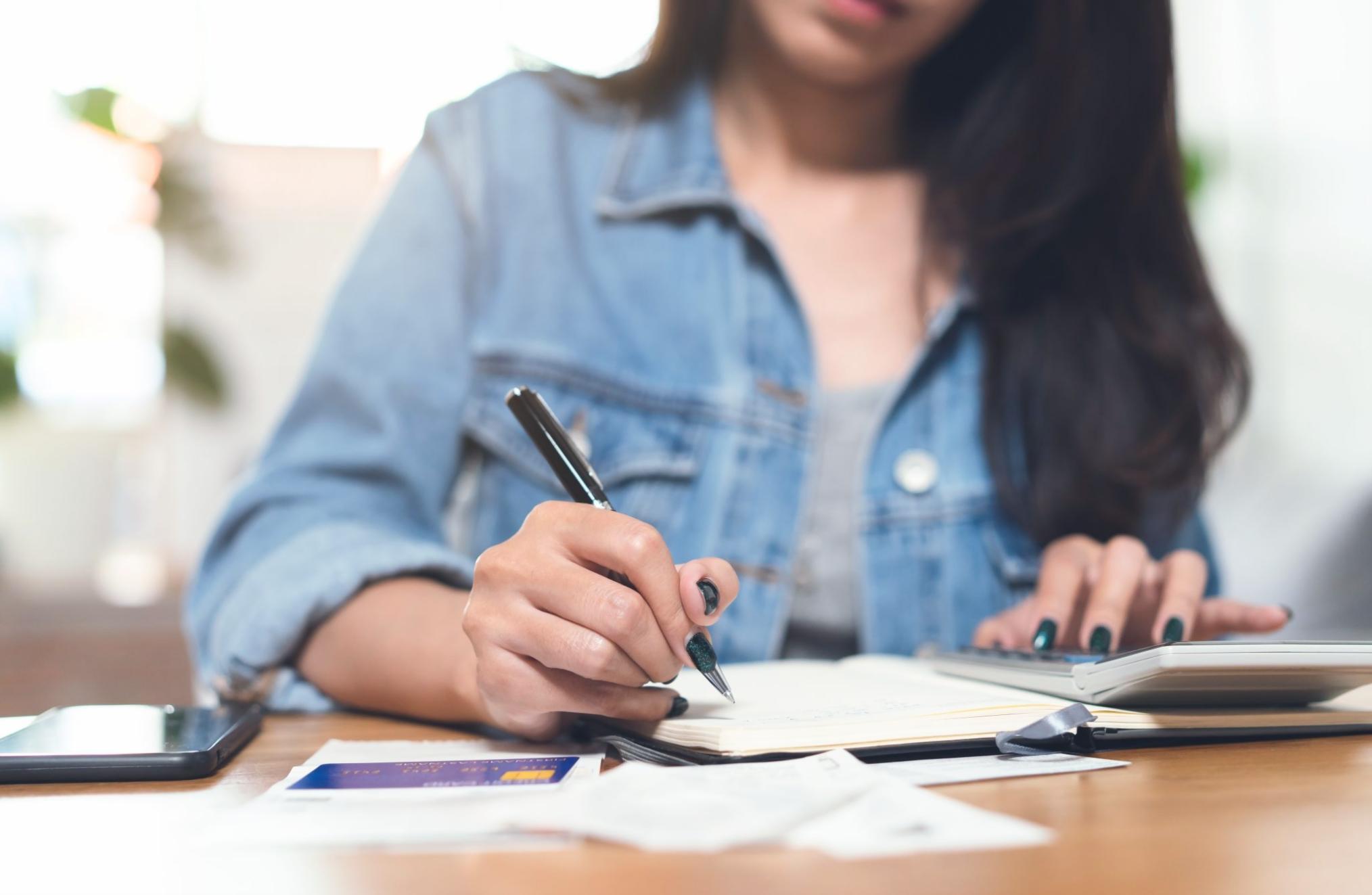 Zespół Miqwenk.cyou podczas pracy nad materiałami edukacyjnymi